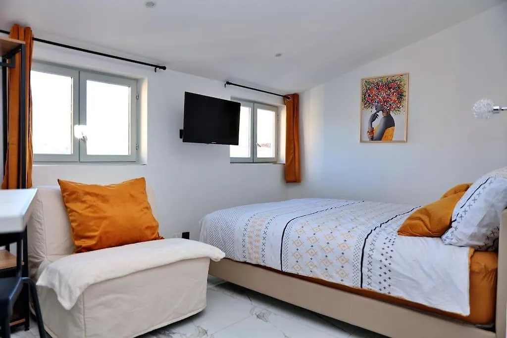 Soleil Du Sud Marseille Stcharles Reformes Vieux Port Apartment France